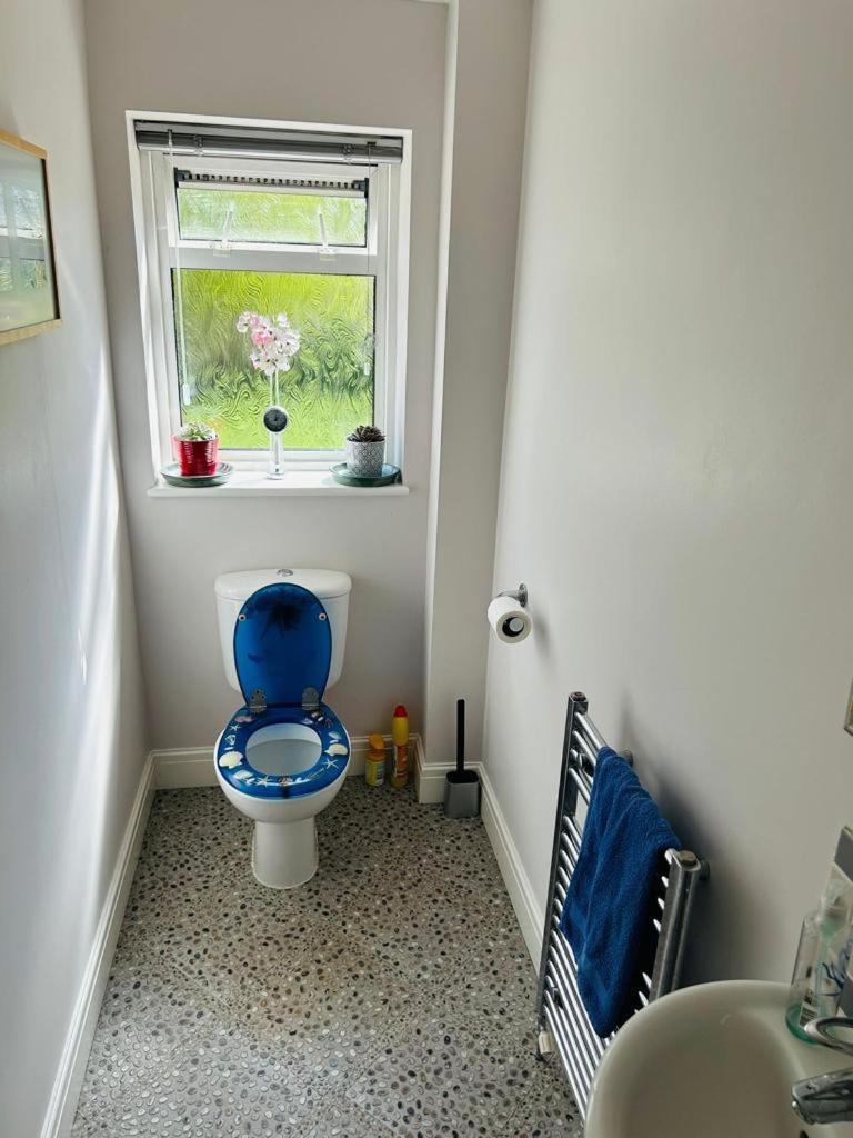 Serene Spacious Room Staines-upon-Thames Esterno foto